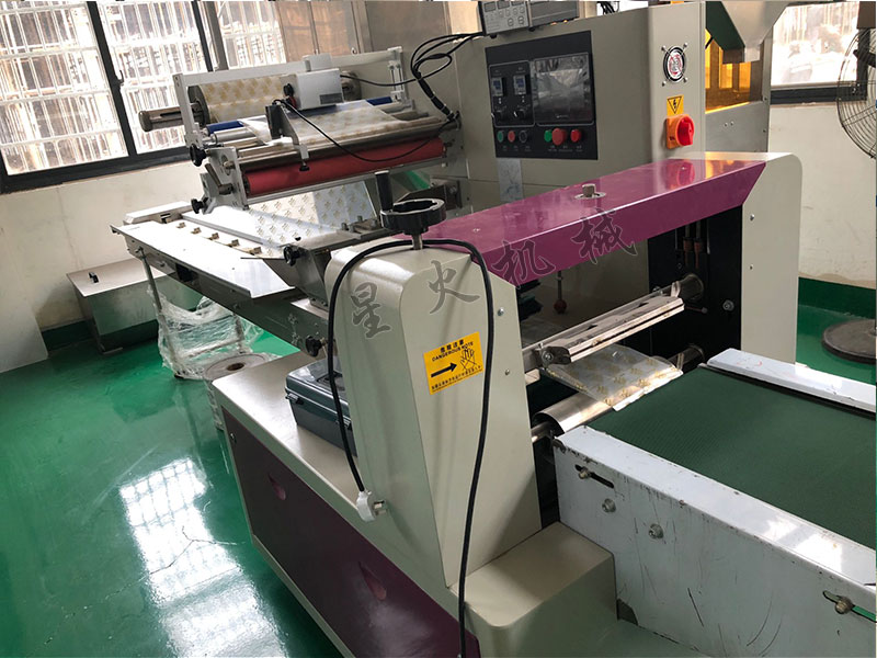 自动化枕式食品天辰平台登陆地址机械设备图片